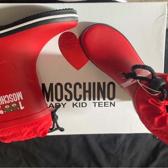 NWTS **Authentic** kids Moschino rain boots - Picture 5 of 6